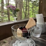 離山房 - ロイヤルスウィートバニラ　　1000円