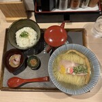 鯛塩そば 灯花 - 