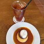 ELEVENSES TEA ROOMS - キャラメルカスタードとニルギリアイスティセット　1430円