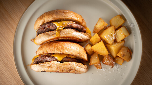 【美狼】ことりのおおきなあそびば 美狼】ことりのおおきなあそびば BRISKSTAND AZABUJUBANのご予約