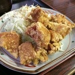 Machinochiisanashokudounitten - 唐揚げ、胸肉、もも肉合わせ7個