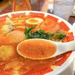 バーミヤン - スープの香りがとても良いです♡
そこそこいい感じのピリ辛感