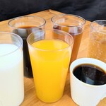 インド料理レストラン ムナ - ソフトドリンクの一番人気は「マンゴーラッシー」