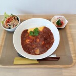 nature cafe - 黒毛和牛のふわふわ卵のオムハヤシ