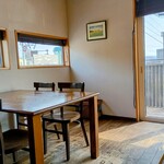 ジジヤ ババヤ - 店内の様子