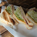 さとう珈琲 - 特製グリルサンド　ドリンクセットで1,300円