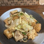 居酒屋 めとろ - キムチ豆腐チャンプルー