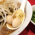 ラーメン二郎 - ショウガ半分