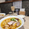 親鶏中華そば 綾川 本店