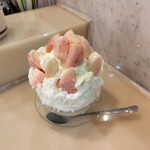 ホテル アドリアーナ - 桃ミルクかき氷
