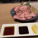 焼肉ZiON - 