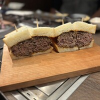 東京食肉市場直送 肉焼屋 D-29 広尾店 - 