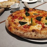 VOLTA うめきたグリーンプレイス店 - 