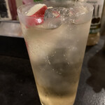 スモークアンドスミビ 102 - リンゴビネガーローズマリーサワー