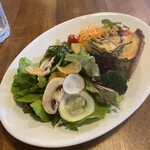 ル・プチ・ブイヨン・イイダノキッシュとイイダノツマミ - 