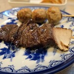 大衆焼鳥 日吉丸 - サガリ つくね