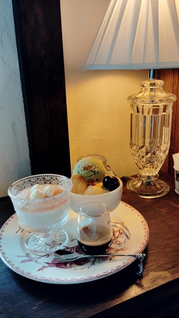 cafe maison de blanche 広瀬通 | 仙台のおしゃれなカフェ