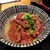ステーキ重専門店 あさやけの牛 - 料理写真:和牛レアステーキ重 1800円、ご飯大盛り無料(通常100円)、ワサビを乗せお出汁をかけて頂きます