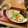 麺 ヒキュウ 六甲道店