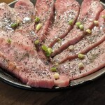 近江牛ホルモン いるもん - 