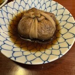 野毛おでん - キッチリ詰め込まれて縛られた「ふくろ」