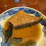 野毛おでん - はんぺん｡齧っちゃいました｡