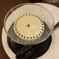 ジョエル・ロブション サロン - 