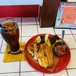 cafe Jammin' - 「キューバサンド」880円税込み♫、「アイスコーヒー」500円税込み♫