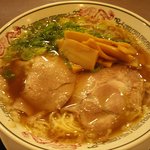 丸醤屋 - ラーメン580円