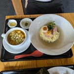 かみあり製麺 - しじみ昆布纏い 地鶏つけそば 1400円