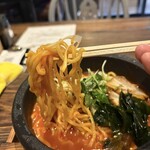 うめだ商店 - 麺はこんな感じ