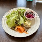 バルバルキッチンアメリ - いつも美味しいランチサラダ