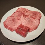 焼肉 展 - 
