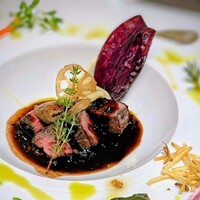 グランマーレ - 特選宮古牛フィレ肉の備長炭直火焼きと フォアグラのブリュレ。マデラソース大好き♪