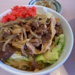 喜怒哀楽 - 牛めし　アップ