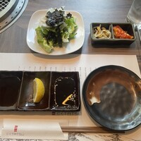 近江うし焼肉 にくTATSU 日本橋室町店 - 