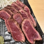 馬肉料理専門 かぶと馬 - ヒレステーキ
