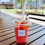 meili - 飲む白キクラゲ桃膠いちご　900円