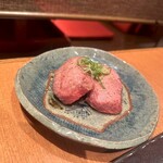 炭火焼肉　仁 - 