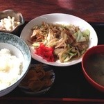 横屋食堂 - 野菜炒め定食