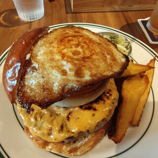 craftsman's burger_1