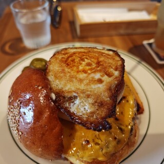 craftsman's burger_0