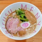 麺や 志 - 鶏とん醤油　990円