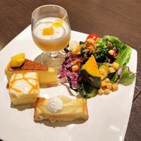 リュクス ダイニング ハプナ - 