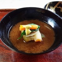 天ぷら 松 - はまぐりの合わせ味噌仕立てのお汁