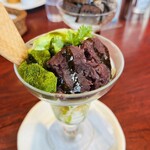 ANZU CAFFE - 抹茶パフェ 680円