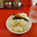 横浜家系ラーメン 裏大輝家 - 税込み100円食べ放題ライスと裏カッパ