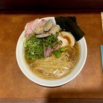 メヂカそば 吟魚 - ＜特中華＞本日の煮干し醤油