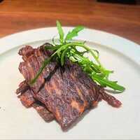 島根・かつべ牛のプレミアムジャーキー