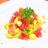 赤と緑のマリアージュ ~鮪とアボカドのタルタル~